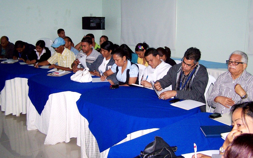 Primer Encuentro Directores CORAAMOCA